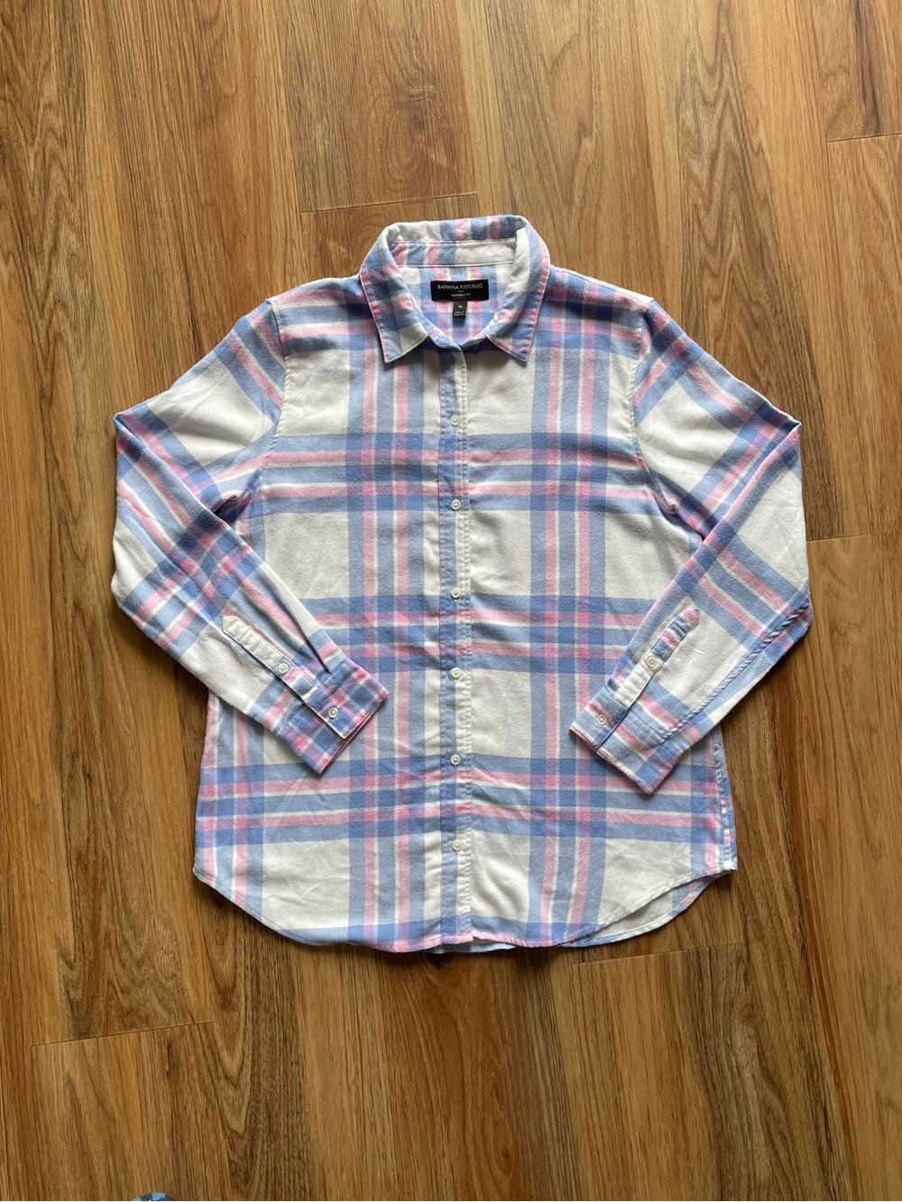 Banana Republic Women’s Plaid Boyfriend Shirt— Blue & Pink